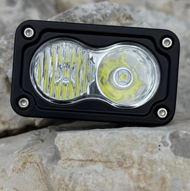 Battery powered Baja style light