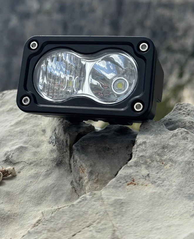 Battery powered Baja style light